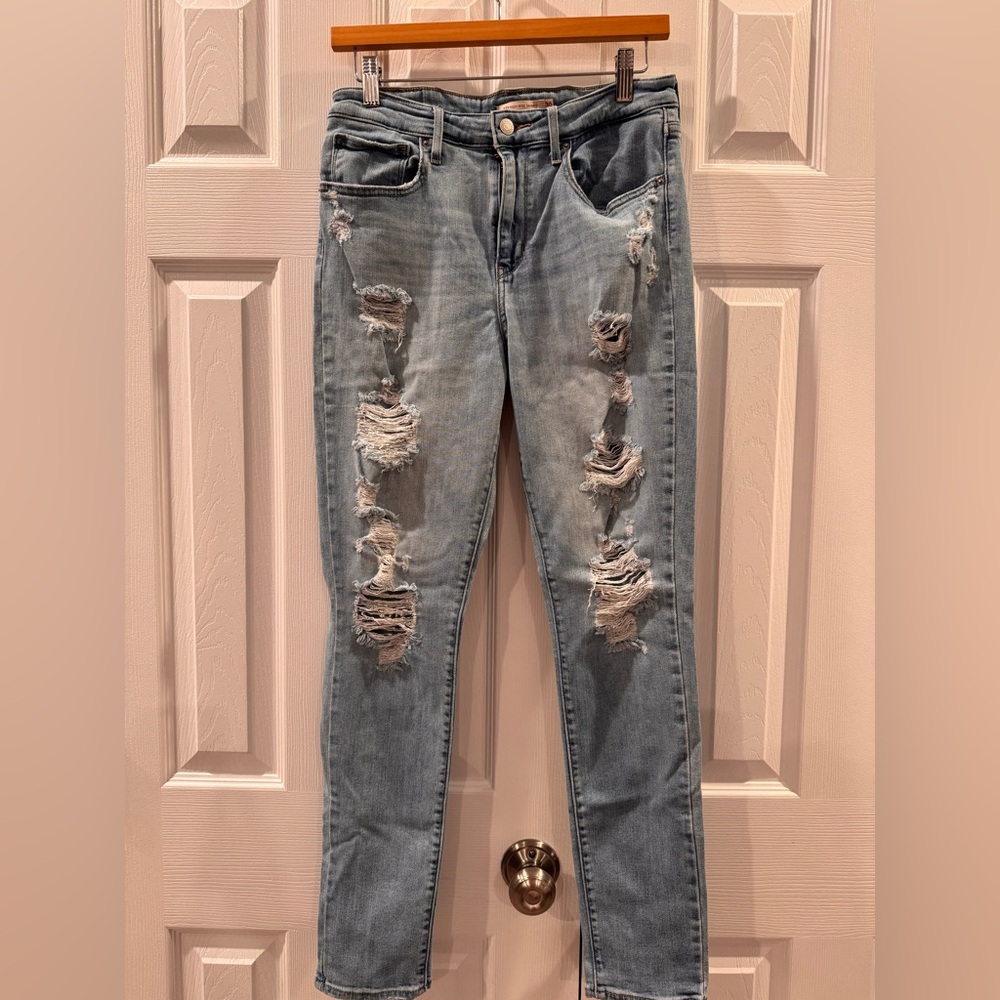 Levi’s 721 High Rise Skinny Jeans